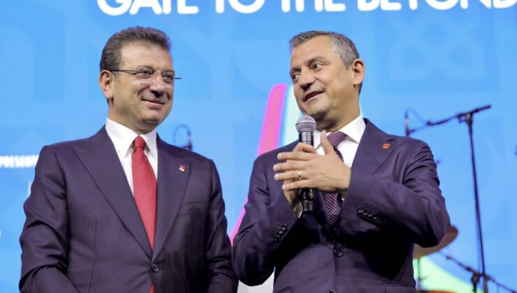 CHP’nin Yeni Döneminde Eleştiri Oklarının Hedefi: Özgür Özel
